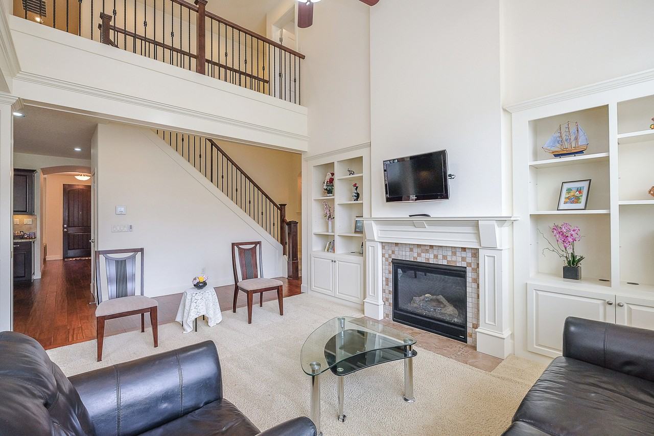 6572 Nw 164th Ave - Photo 6 of 24