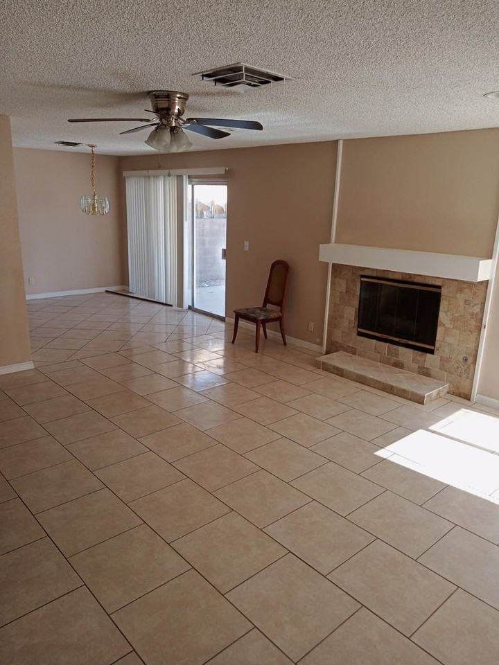 6749 Oak Valley Dr - Photo 3 of 16