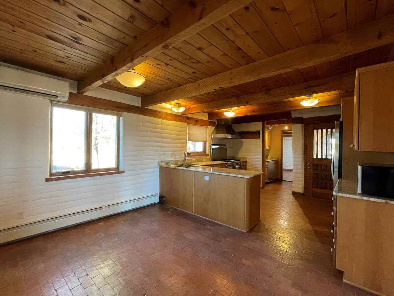 311 Potrillo Dr - Photo 4 of 21