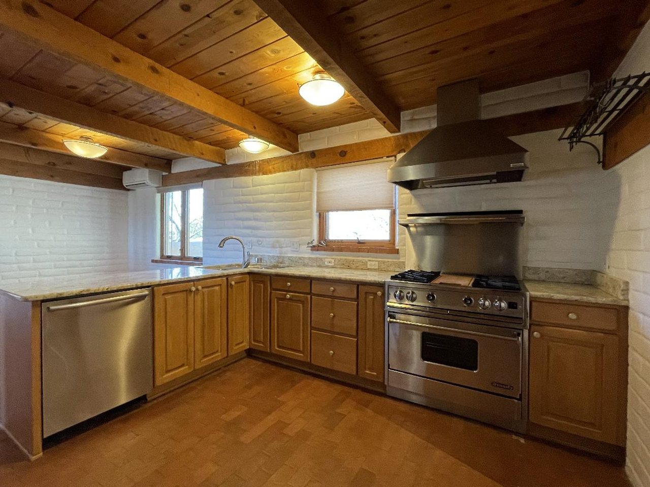 311 Potrillo Dr - Photo 5 of 21