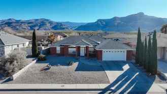 2409 Saguaro Loop - Photo 1 of 1