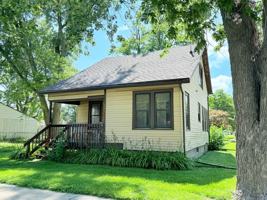 featured image of 801 Samantha St