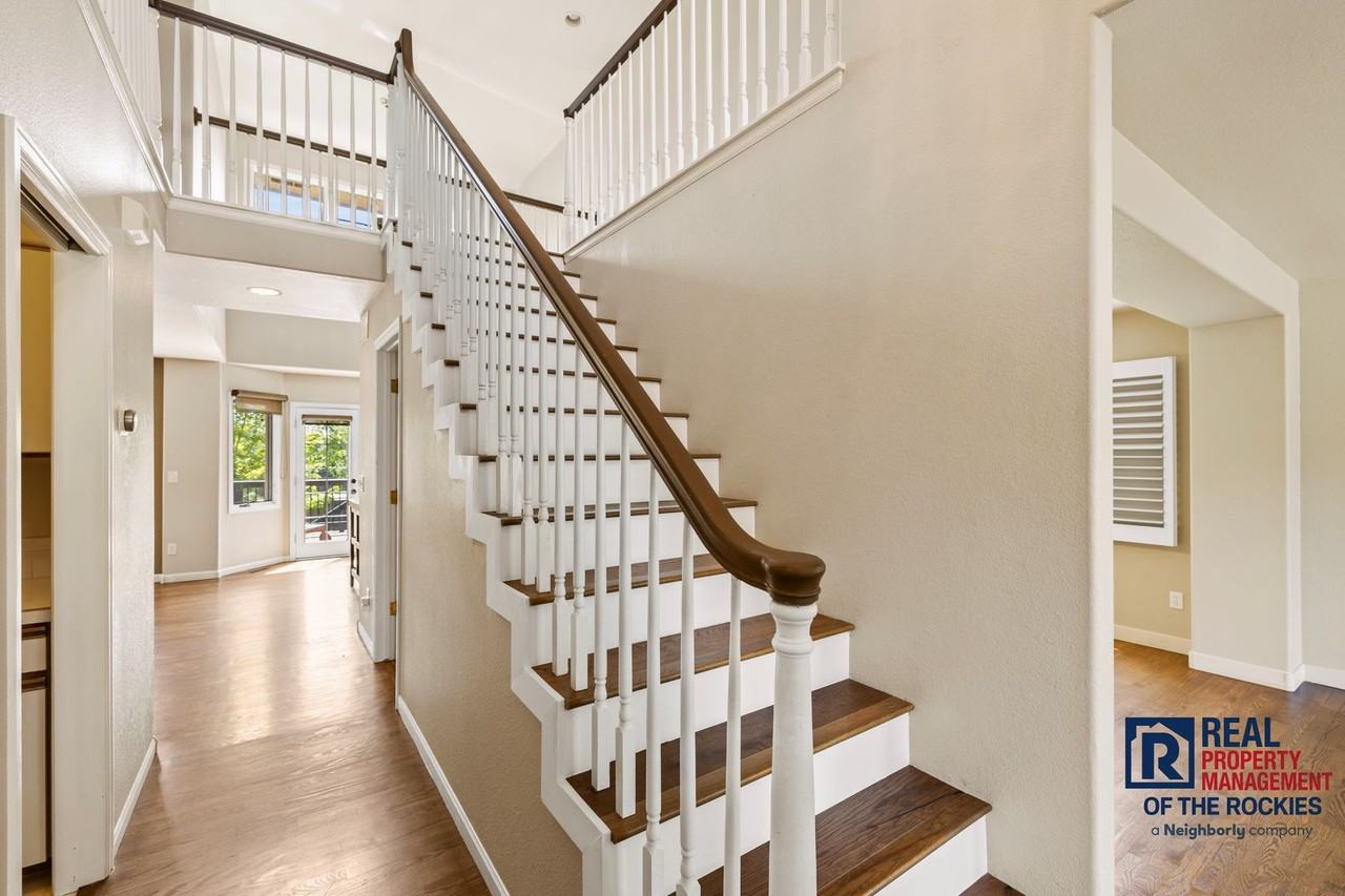 5318 White Willow Dr - Photo 2 of 28