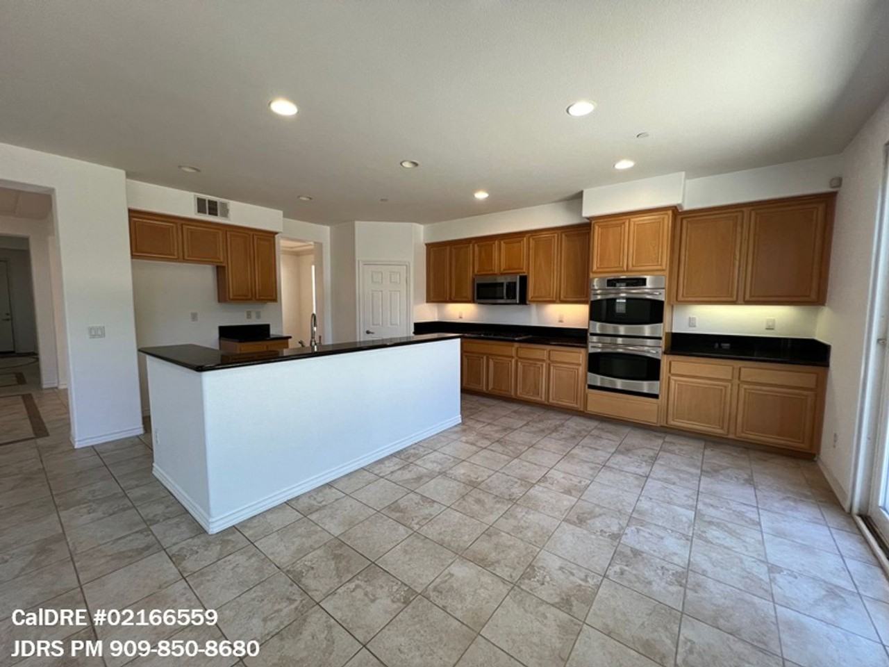 15688 Portenza Dr - Photo 3 of 29