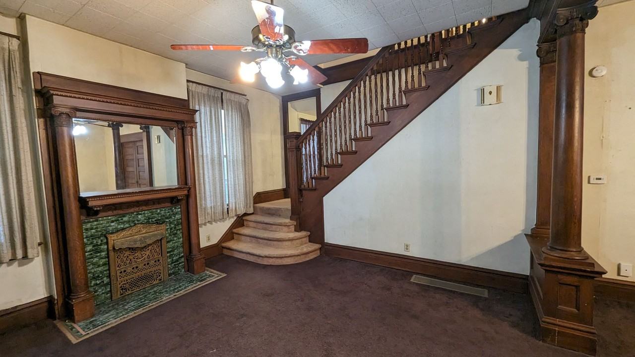 RJ707 - Photo 6 of 47