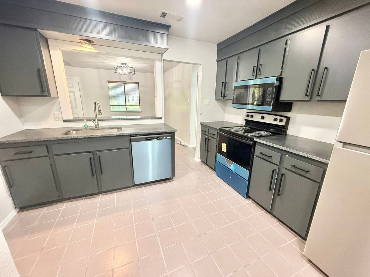 18135 Serenity Way #1 - Photo 5 of 37