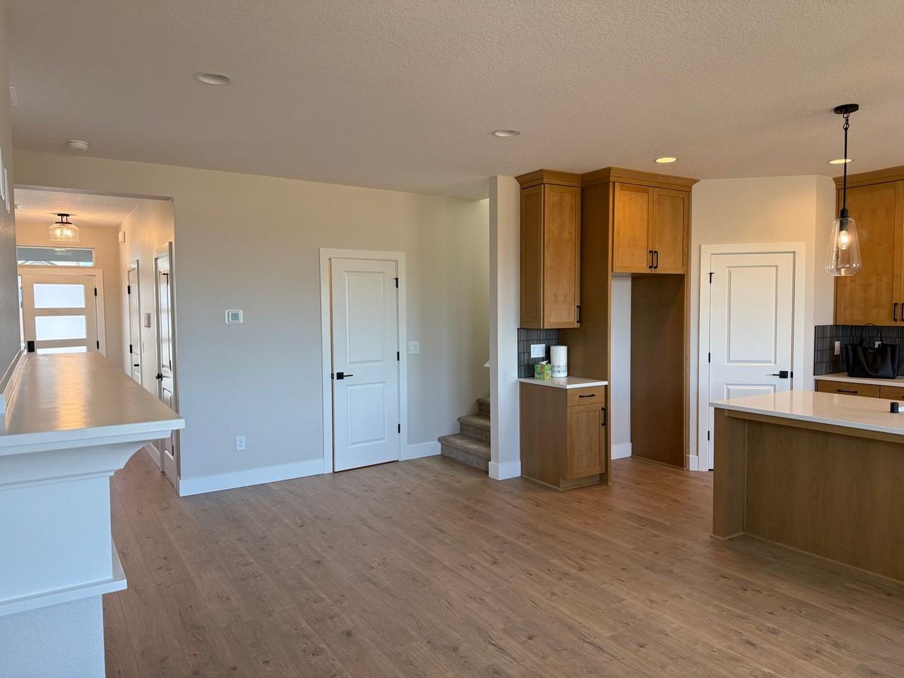719 Nw 174th St - Photo 4 of 36
