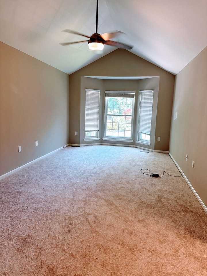 6313 Panda Ct - Photo 6 of 13