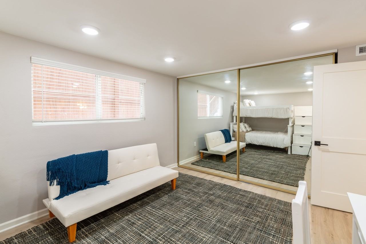 Strand 5 - Photo 6 of 40