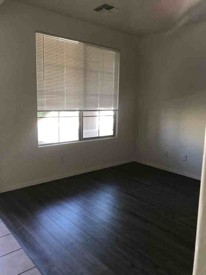 18149 West Hatcher Road - Photo 6 of 29