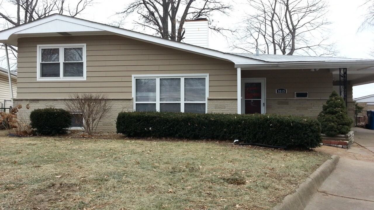 9919 Charm Ct - Photo 2 of 17