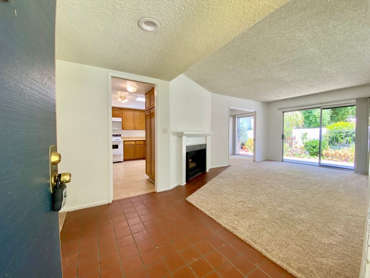 3654 Summershore Ln - Photo 3 of 35