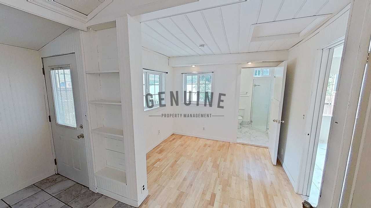 14832 Kitterman Dr - Photo 7 of 32