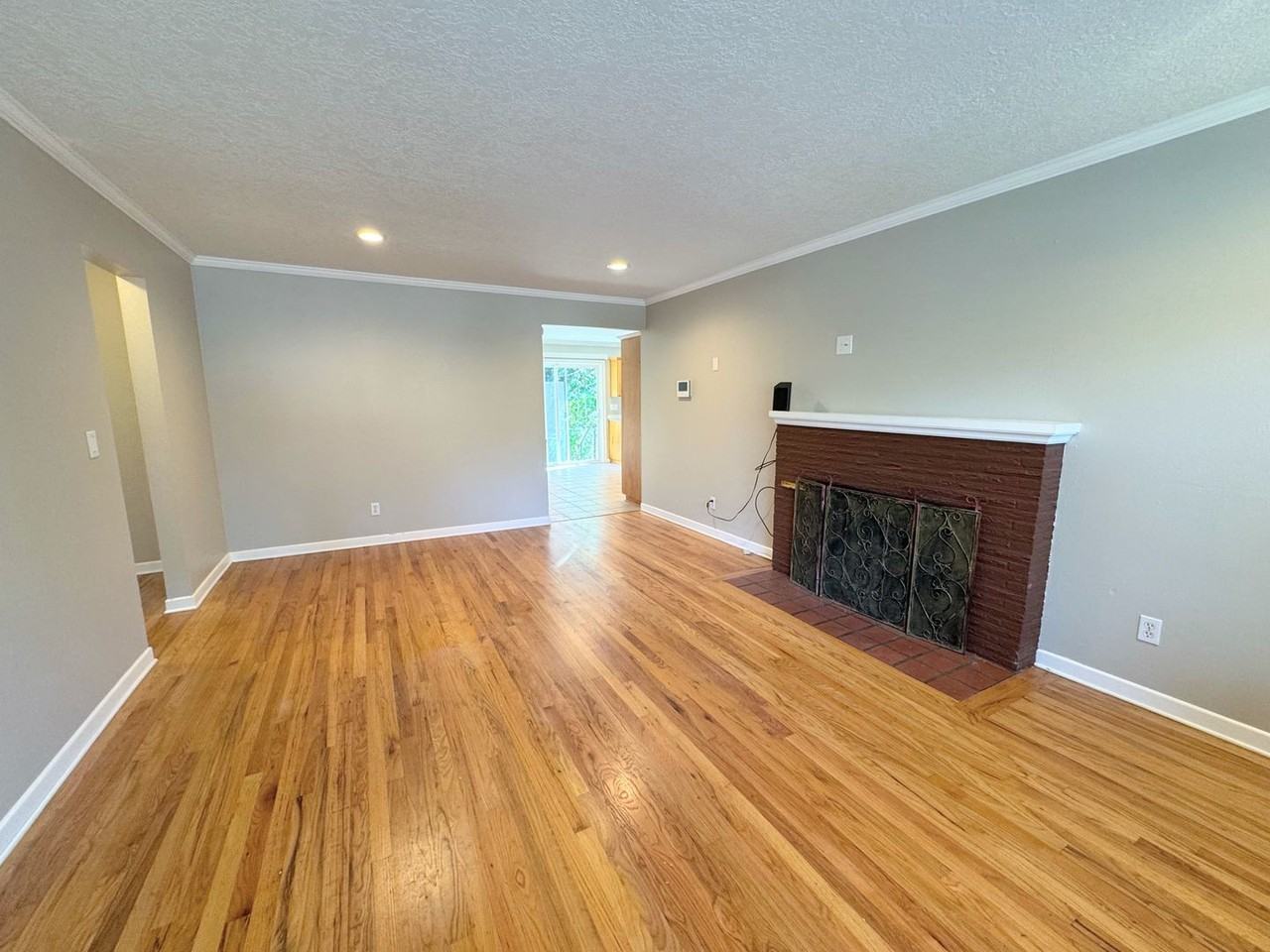 4212 Se Evergreen St - Photo 2 of 27