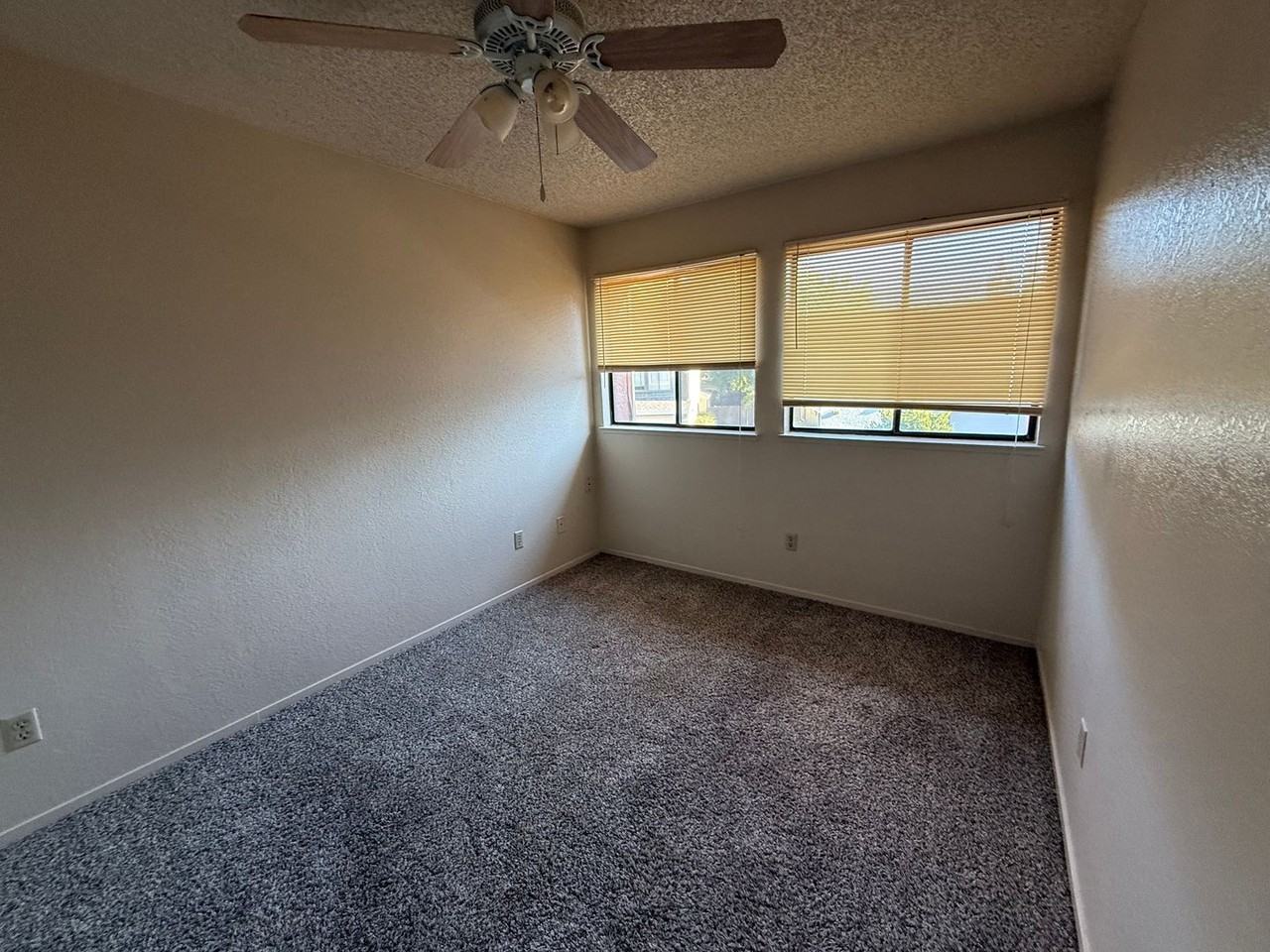 2674 Bradford Way - Photo 4 of 8