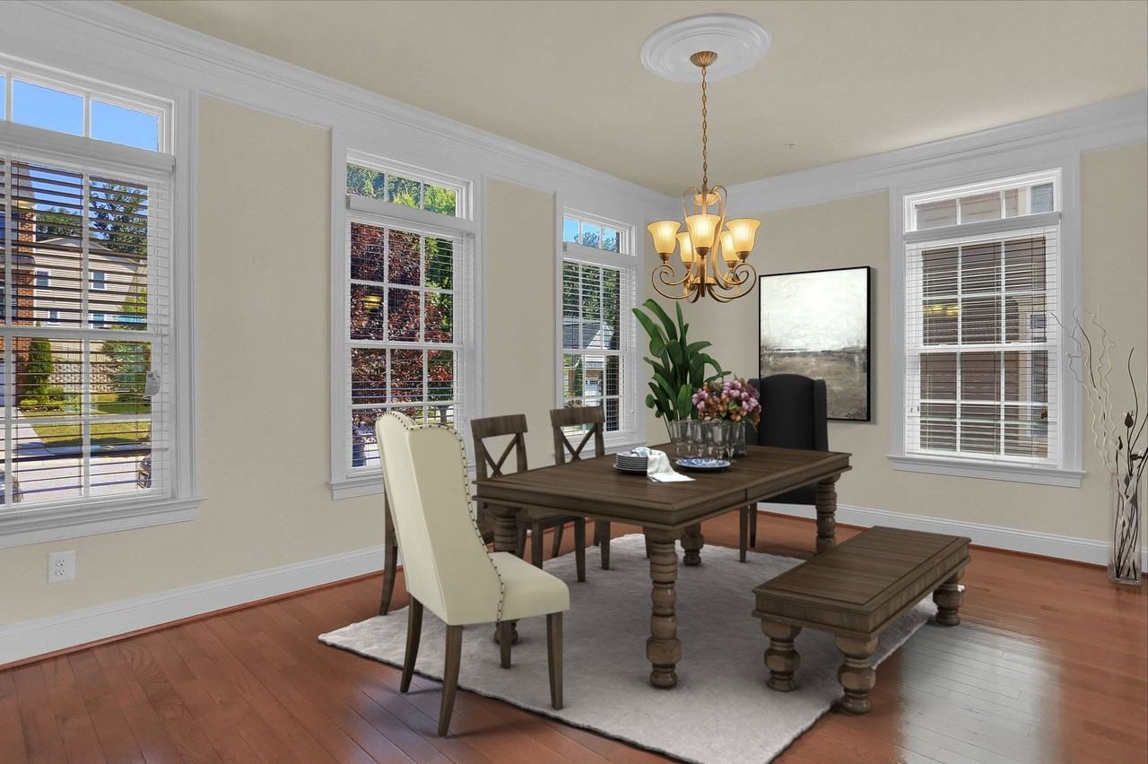 8642 Westford Rd - Photo 6 of 33