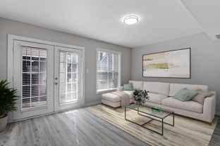 713 Moore St - Photo 1 of 1