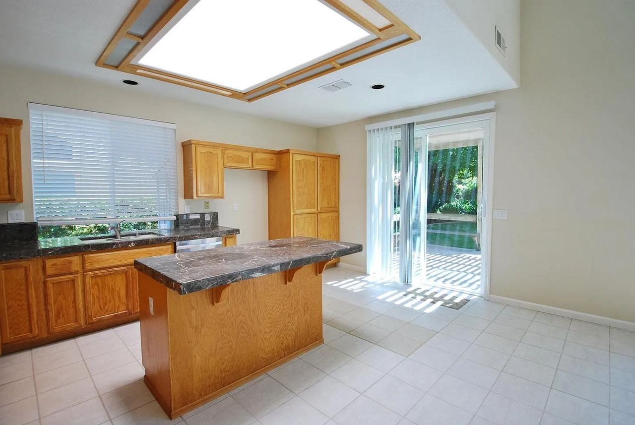 3757 Glacier Park Way - Photo 5 of 31