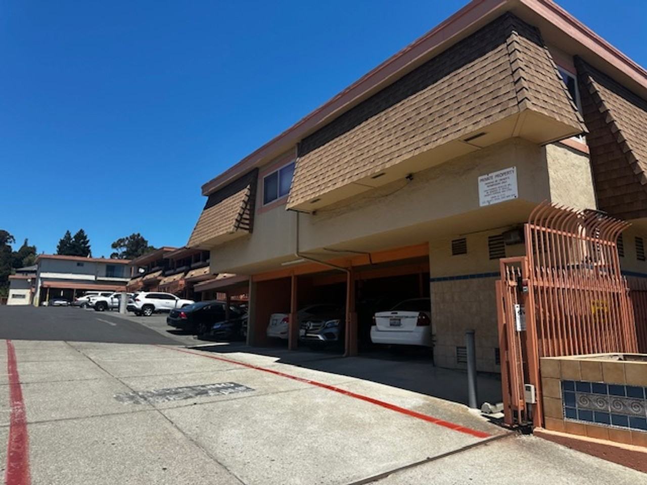 Appian Terrace Apartments - Photo 3 of 5