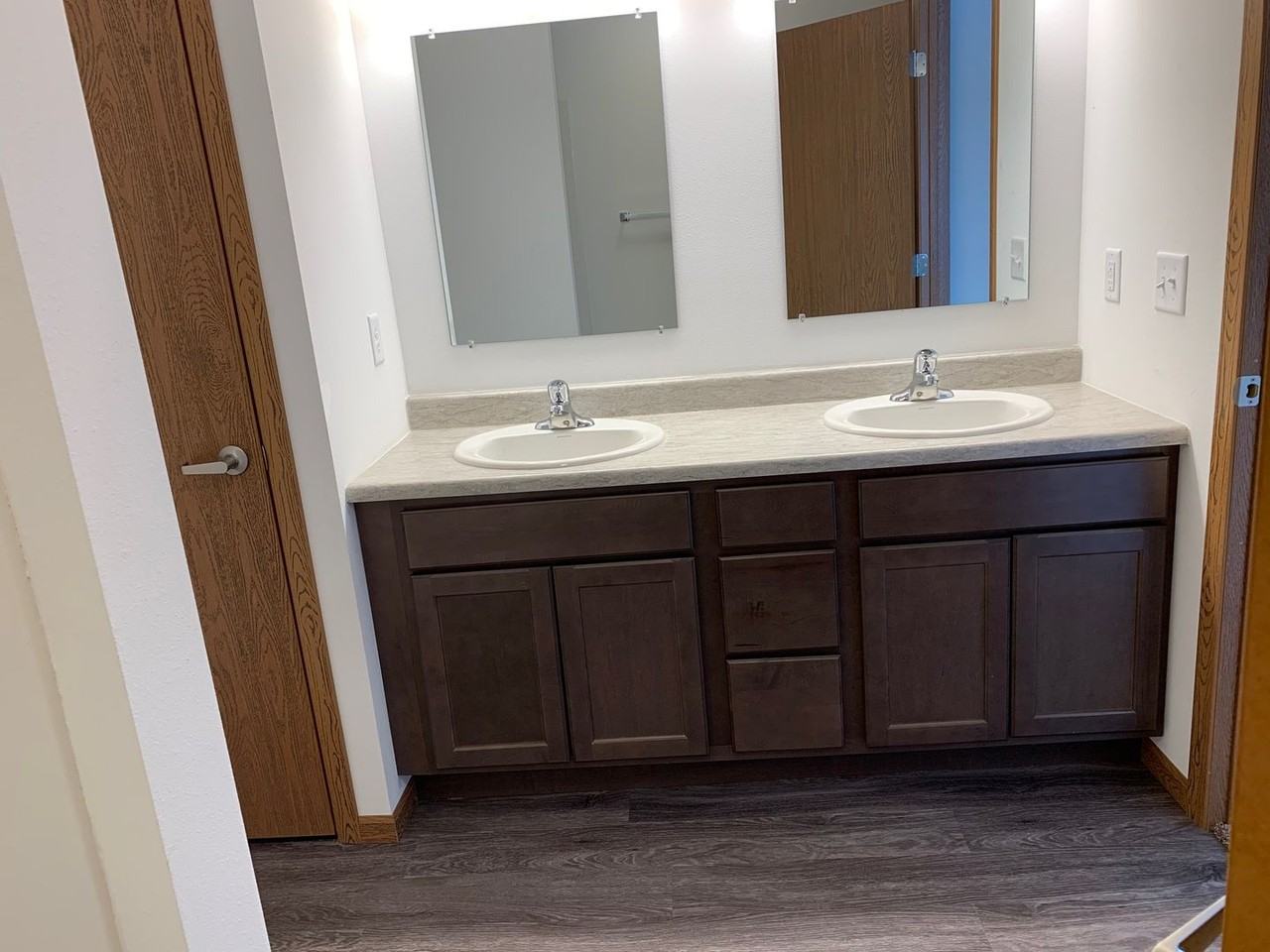 2 Months Free!! - Photo 7 of 31