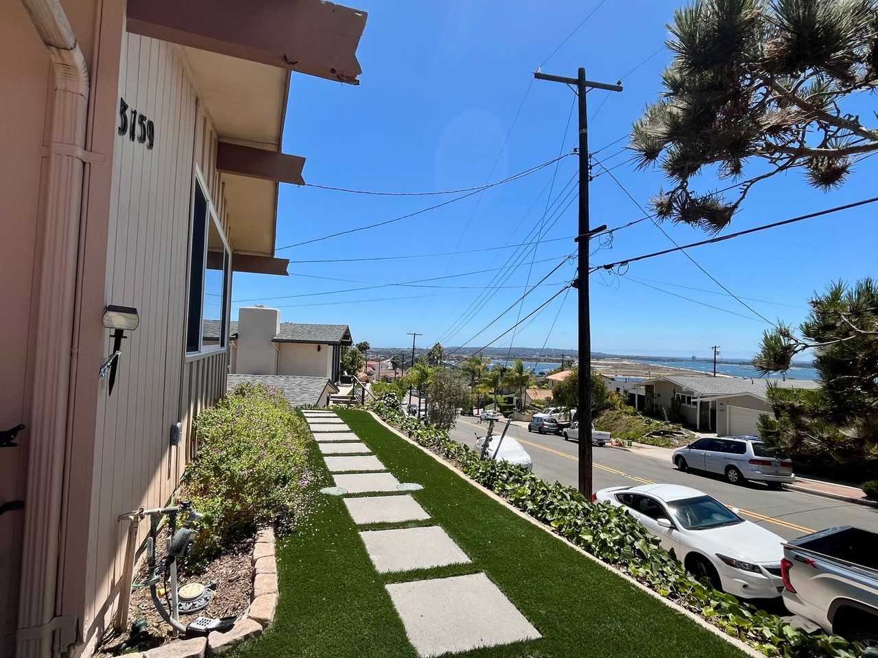 3159 Lloyd St - Photo 2 of 34