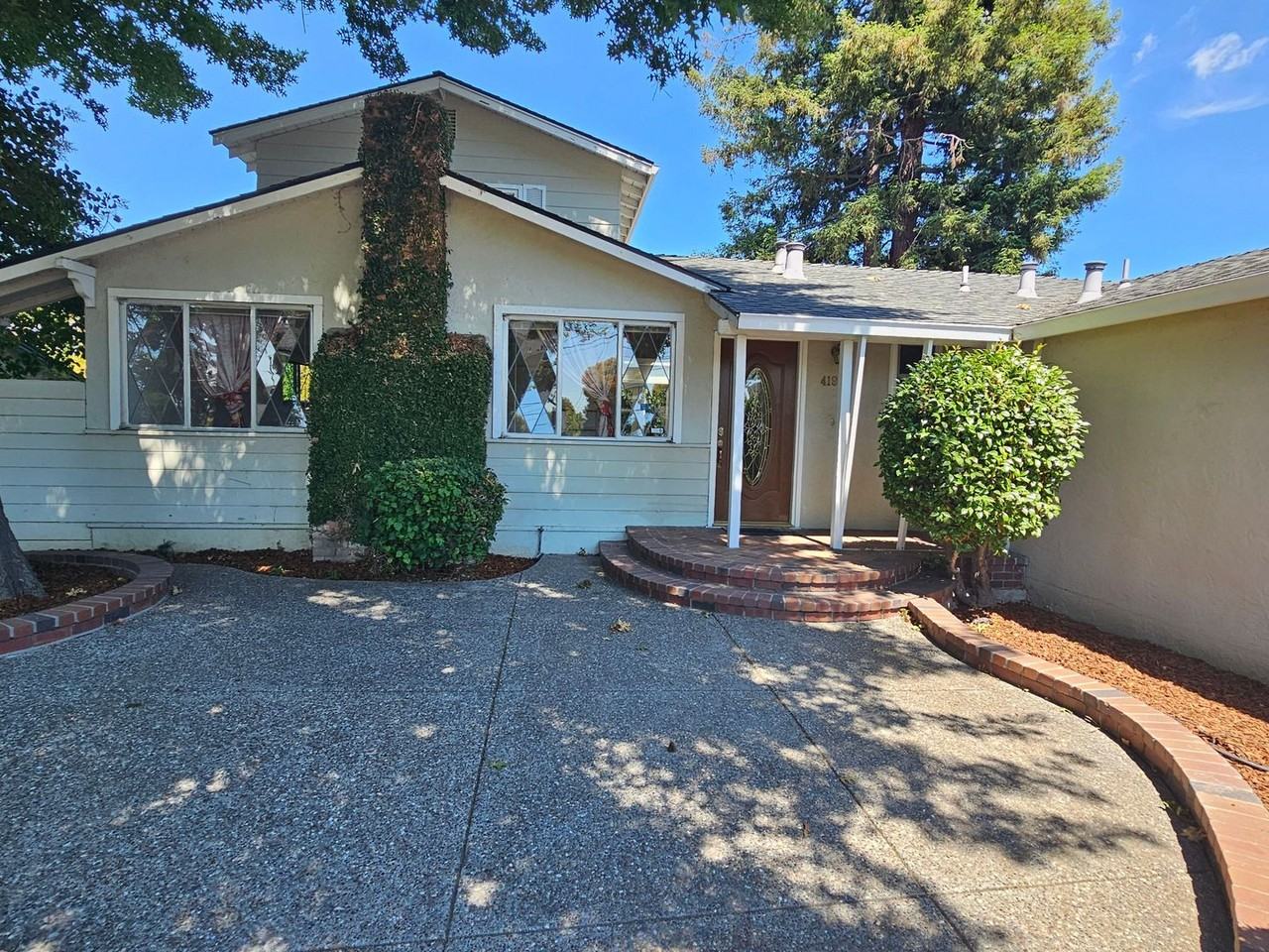 41936 Benbow Dr - Photo 2 of 50