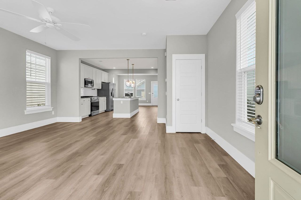 313 Baritone Rd - Photo 7 of 50