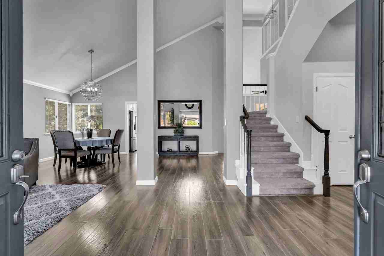 2435 Pinehurst Ct - Photo 4 of 50