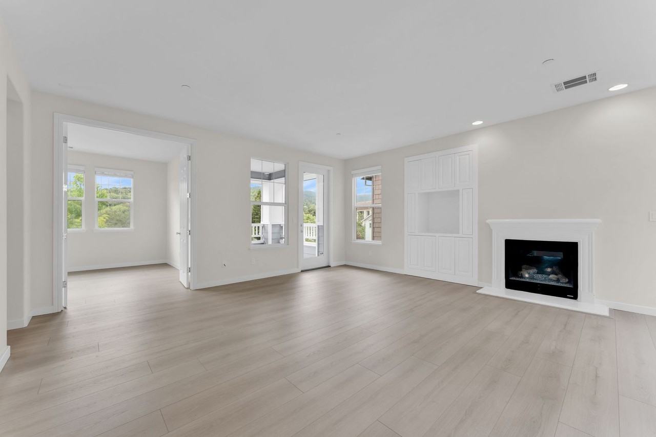 32 Rowe Ranch Dr - Photo 6 of 47