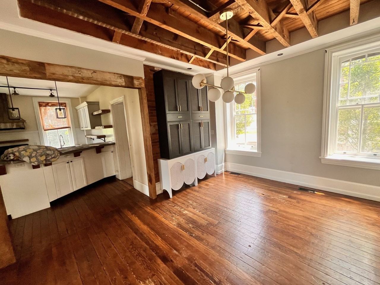 4811 Horseshoe Pike - Photo 3 of 13