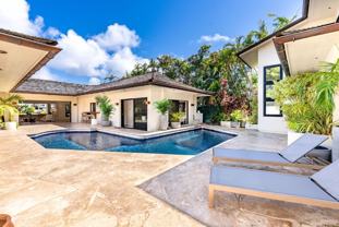 5939 Kalanianaole Hwy - Photo 1 of 1