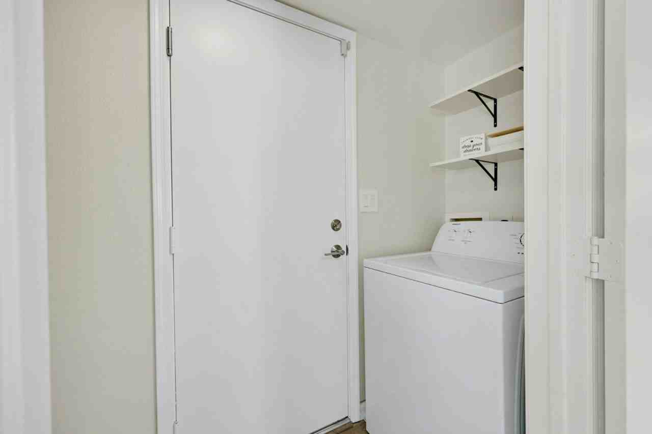 1713 Empire Mine Dr - Photo 4 of 18