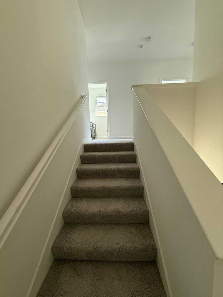 2460 Cinnabar Dr - Photo 6 of 22