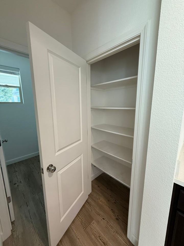 2460 Cinnabar Dr - Photo 7 of 22