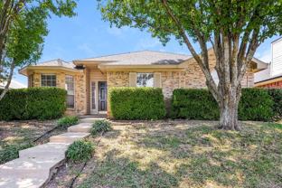 1040 Glencrest Dr - Photo 1 of 1