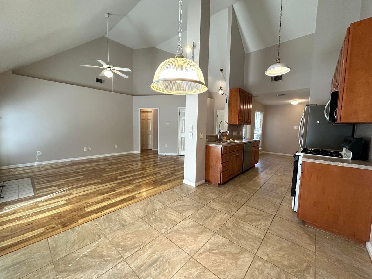 7903 Tiger Eye Cv - Photo 7 of 25
