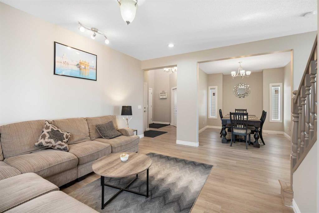 35 Saddleland Way Ne #1 - Photo 3 of 11