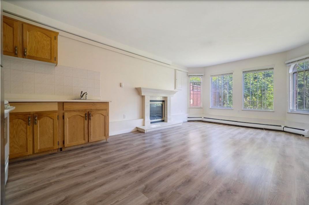 7793 Canada Way #1 - Photo 3 of 8