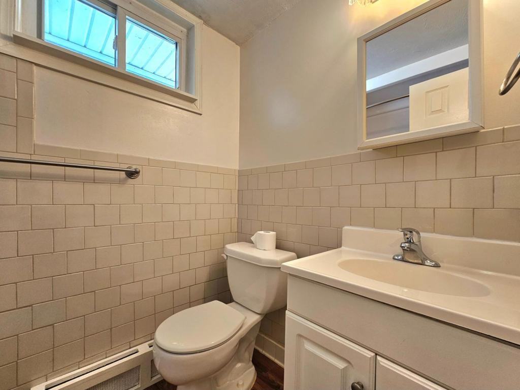 4123 Glendale Rd - Photo 4 of 28