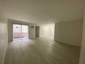 Tarzana Terrace Apartments - Photo 1 of 1