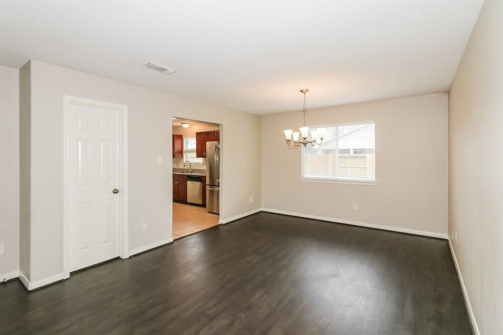 12202 Greencanyon Dr - Photo 7 of 17