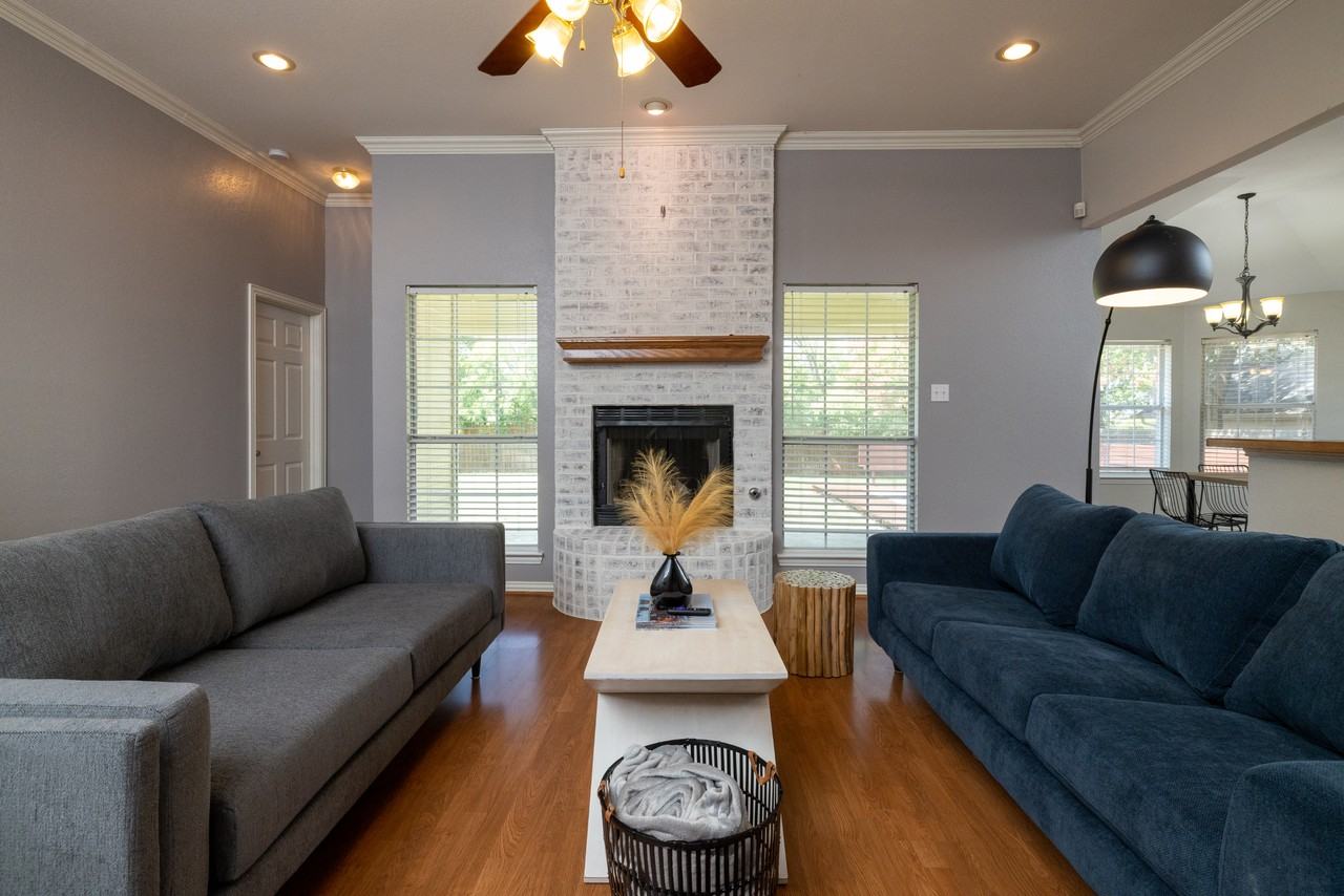 2524 Coffey Dr #NA - Photo 3 of 33