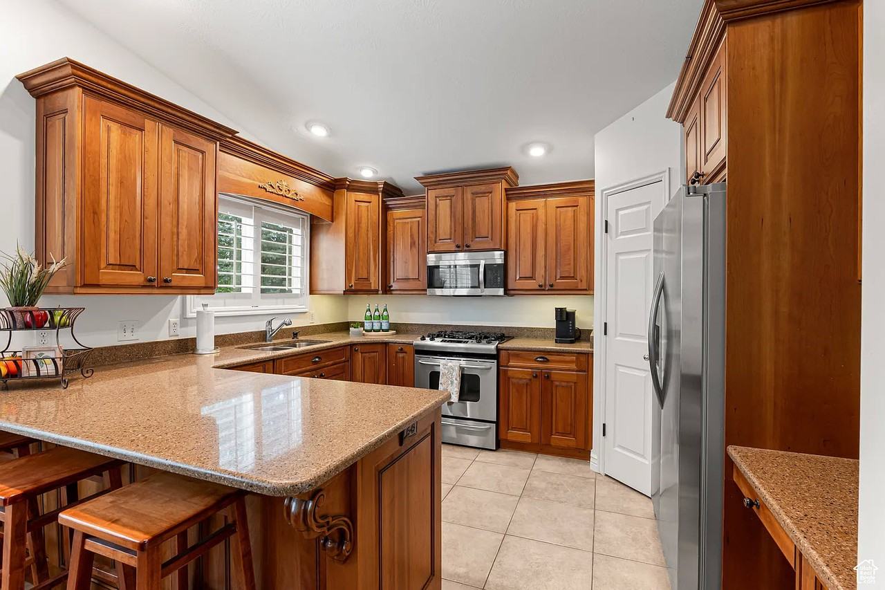 11770 E Dry Creek Rd - Photo 7 of 25