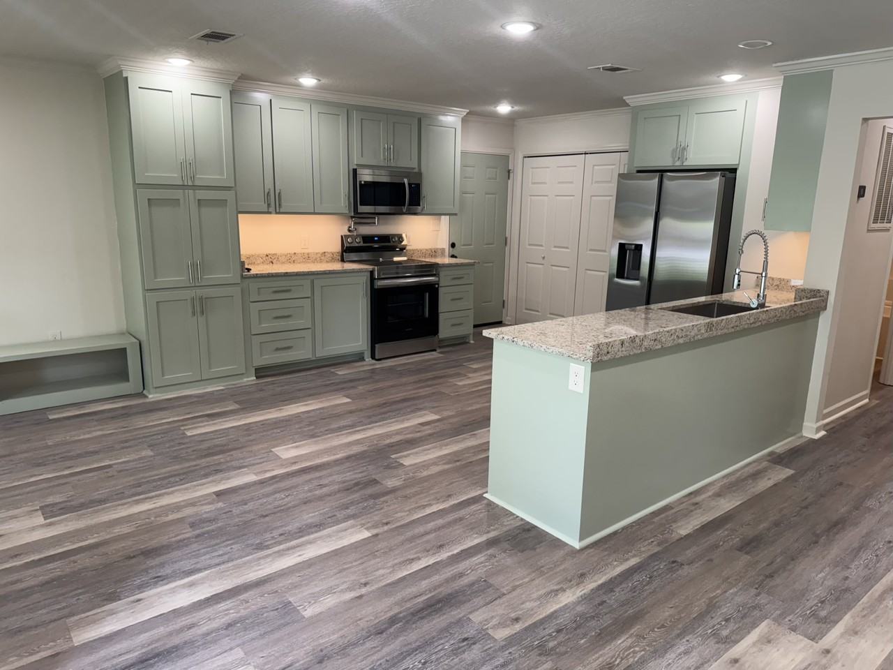 104 Comanche Dr #NA - Photo 6 of 22