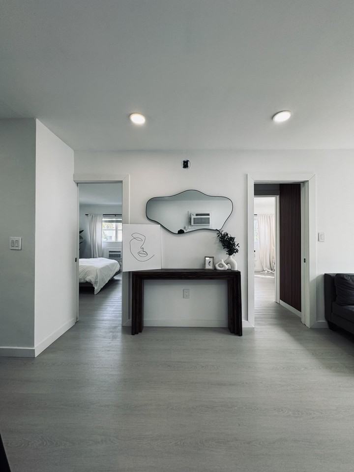 545 Orton Ave #1 - Photo 7 of 16