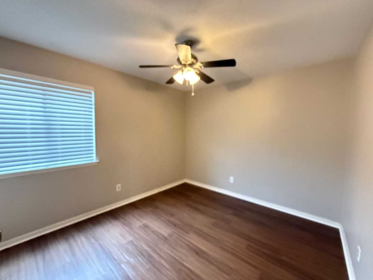 115 Rattan Dr - Photo 6 of 9
