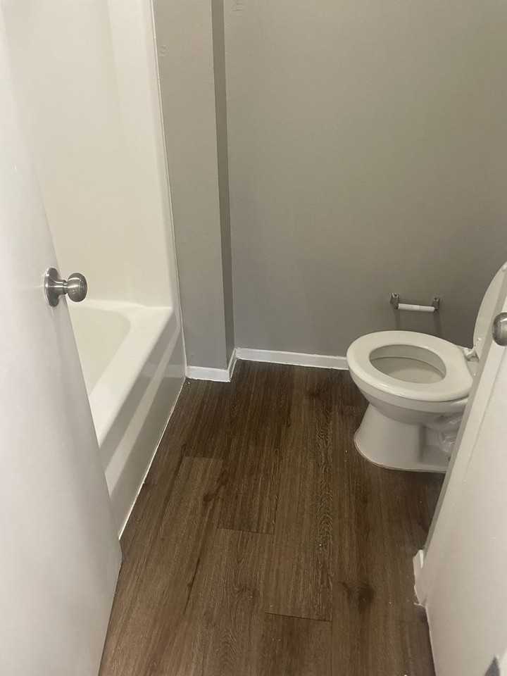 2403 E 55th Pl #12 - Photo 7 of 7
