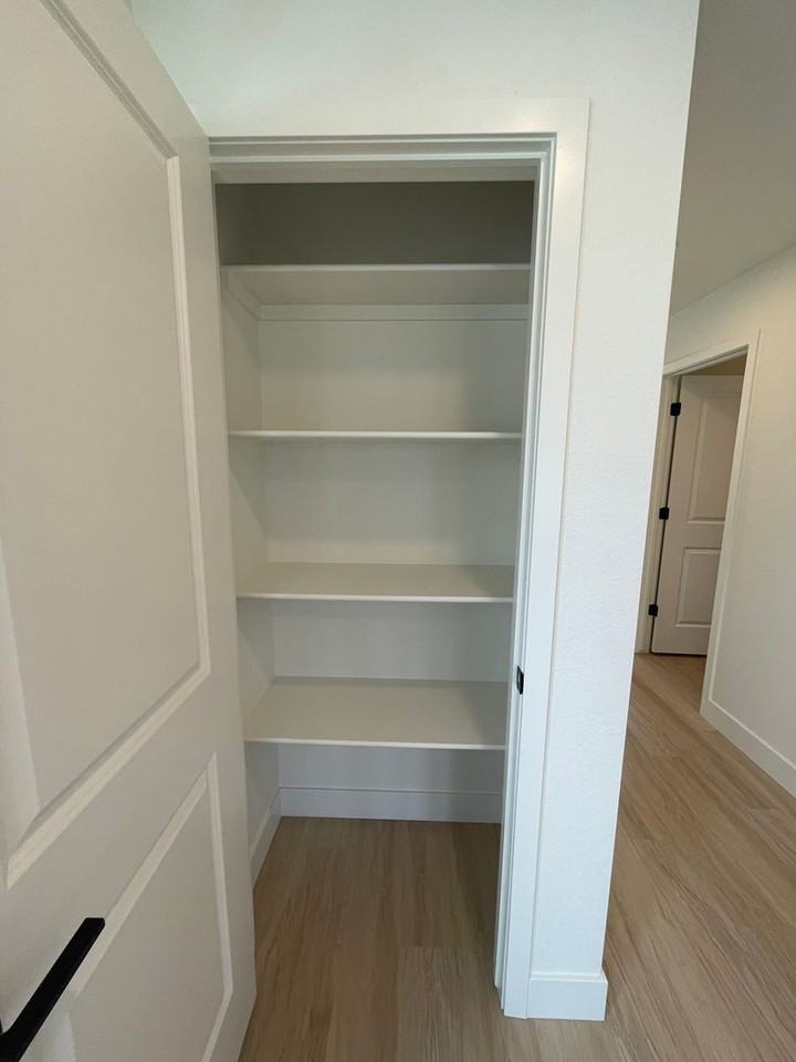 3130 Sykes Dr - Photo 5 of 24