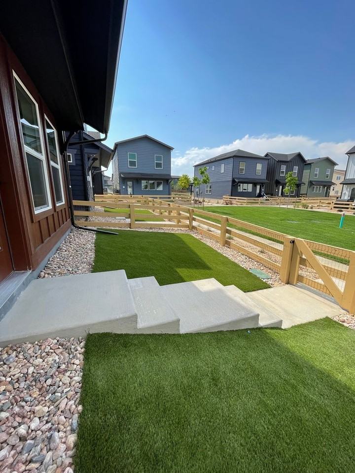 3130 Sykes Dr - Photo 6 of 24