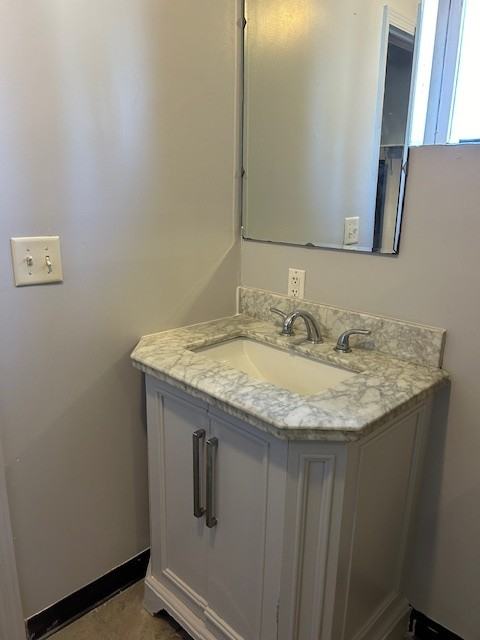 Kings Inn Motel - Photo 2 of 17